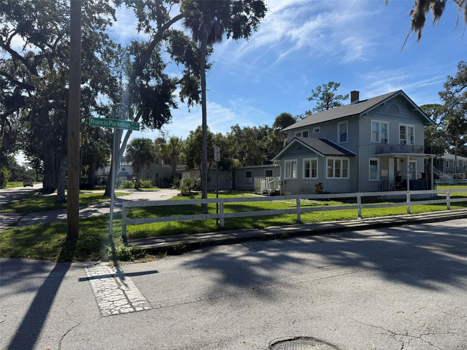 ROWLADERS ADD 03 - Residential Income