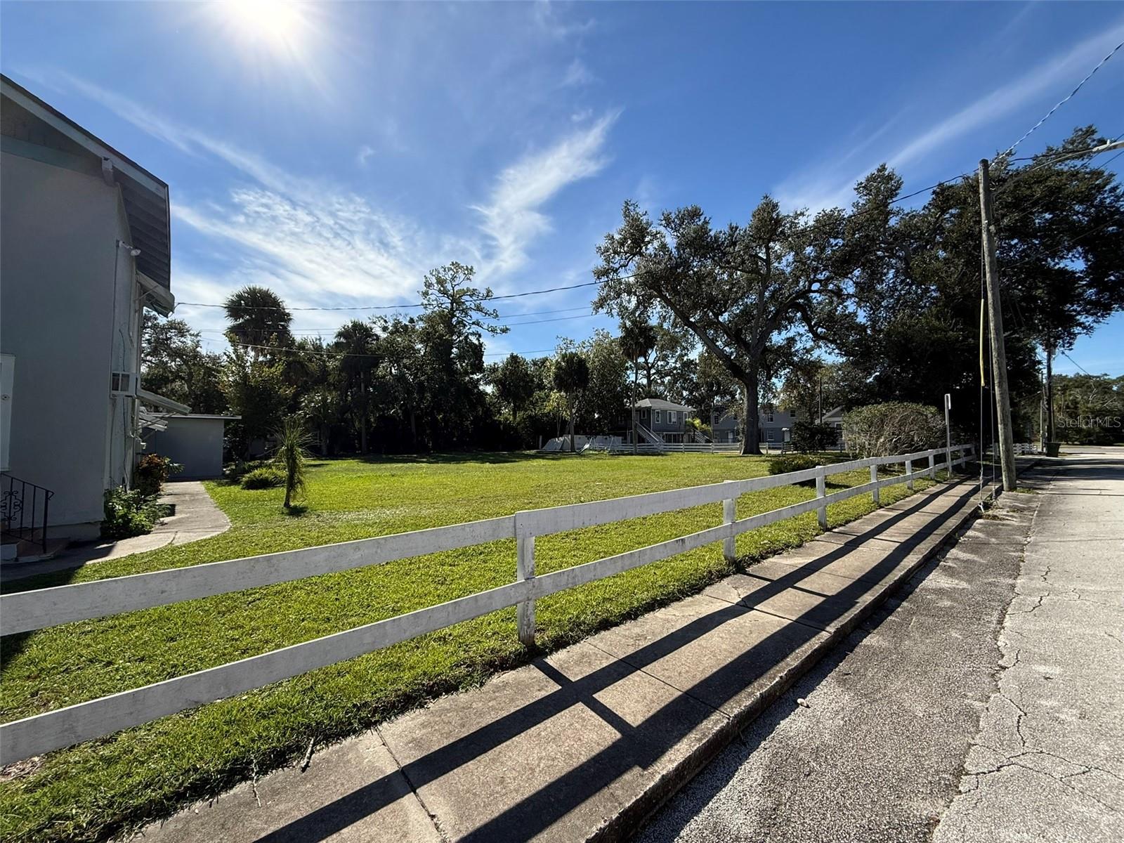 ROWLADERS ADD 03 - Residential Income