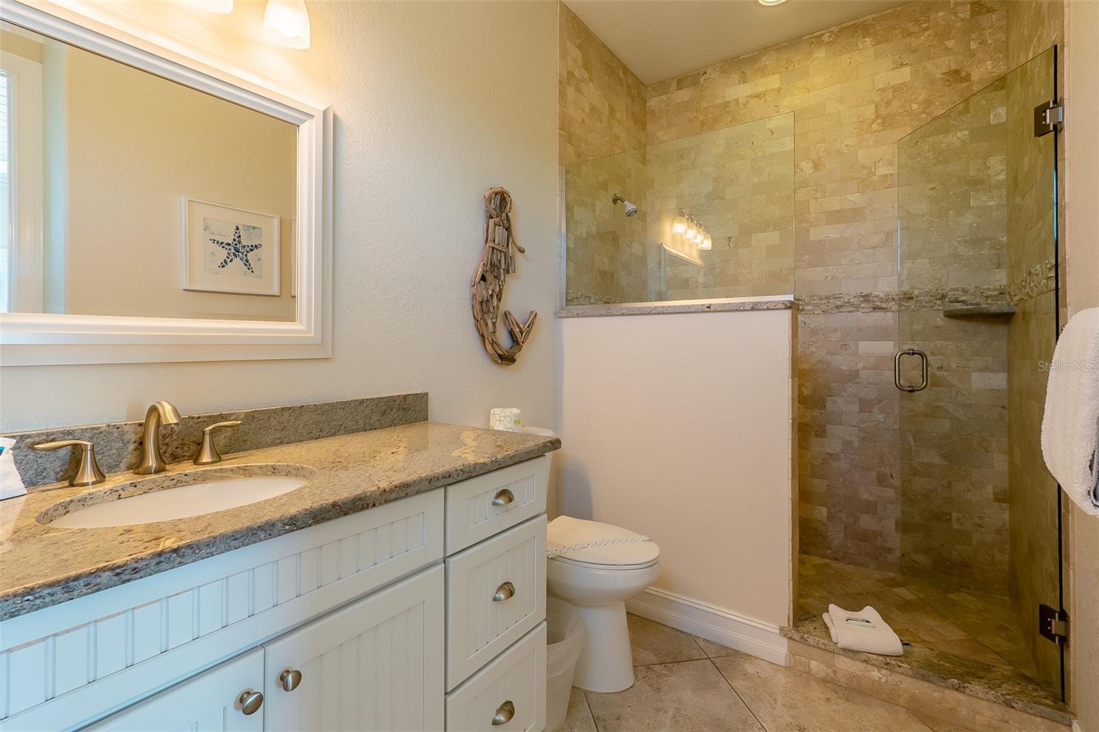 BEACHY VILLAS - Residential