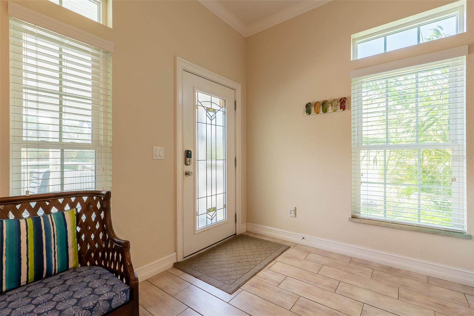 BEACHY VILLAS - Residential