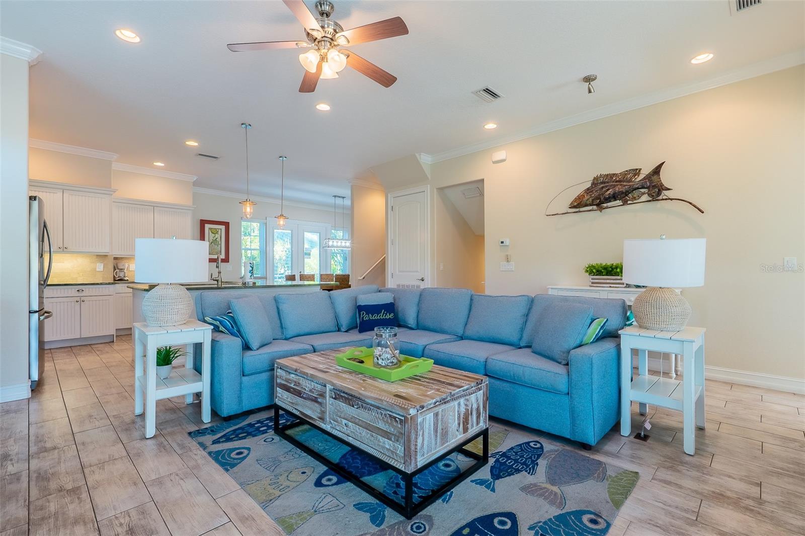 BEACHY VILLAS - Residential