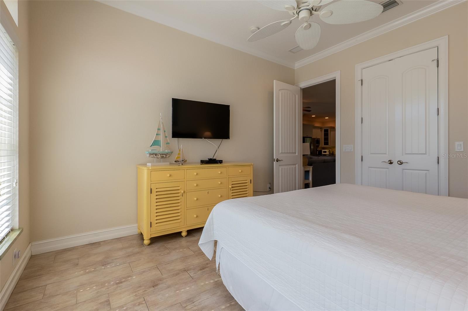 BEACHY VILLAS - Residential