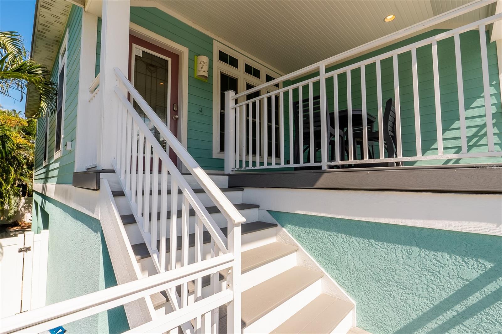 BEACHY VILLAS - Residential