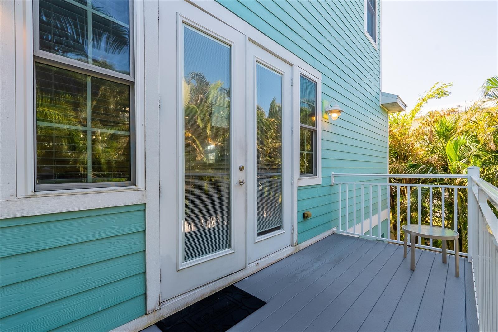 BEACHY VILLAS - Residential