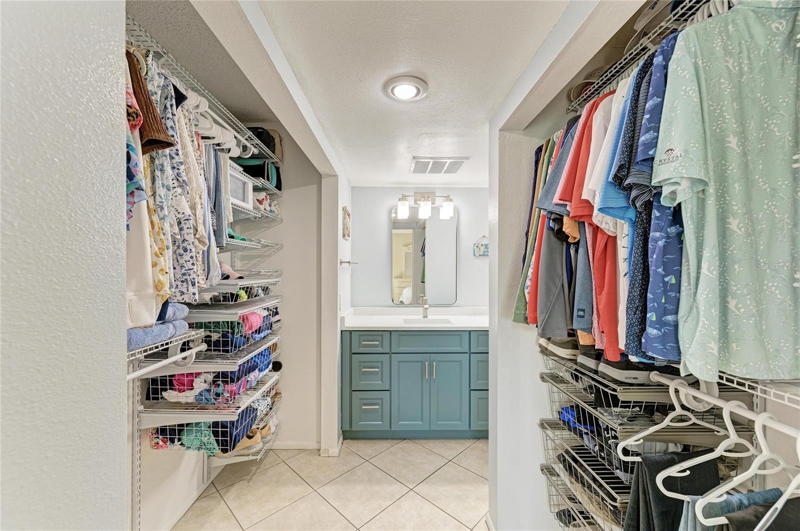 SOUTHWINDS AT FIVE LAKES CONDO - Residential