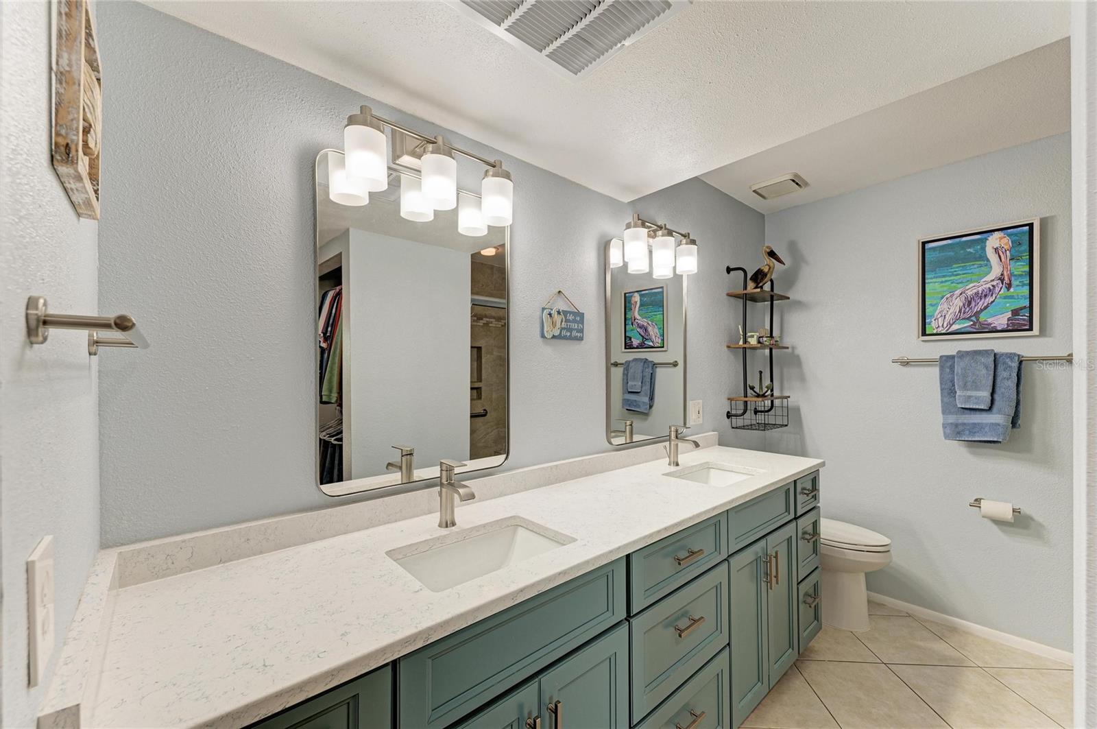 SOUTHWINDS AT FIVE LAKES CONDO - Residential