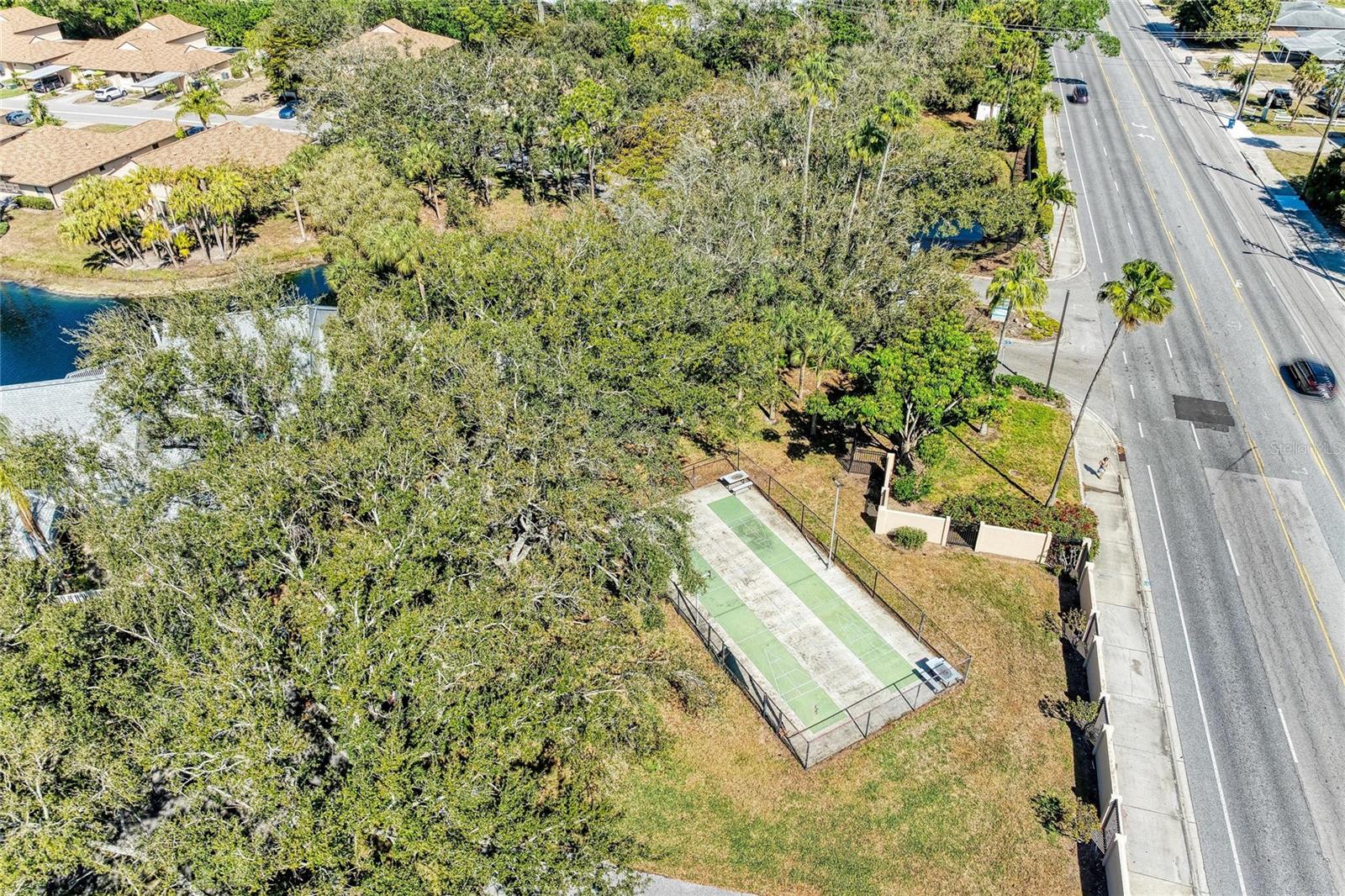 SOUTHWINDS AT FIVE LAKES CONDO - Residential