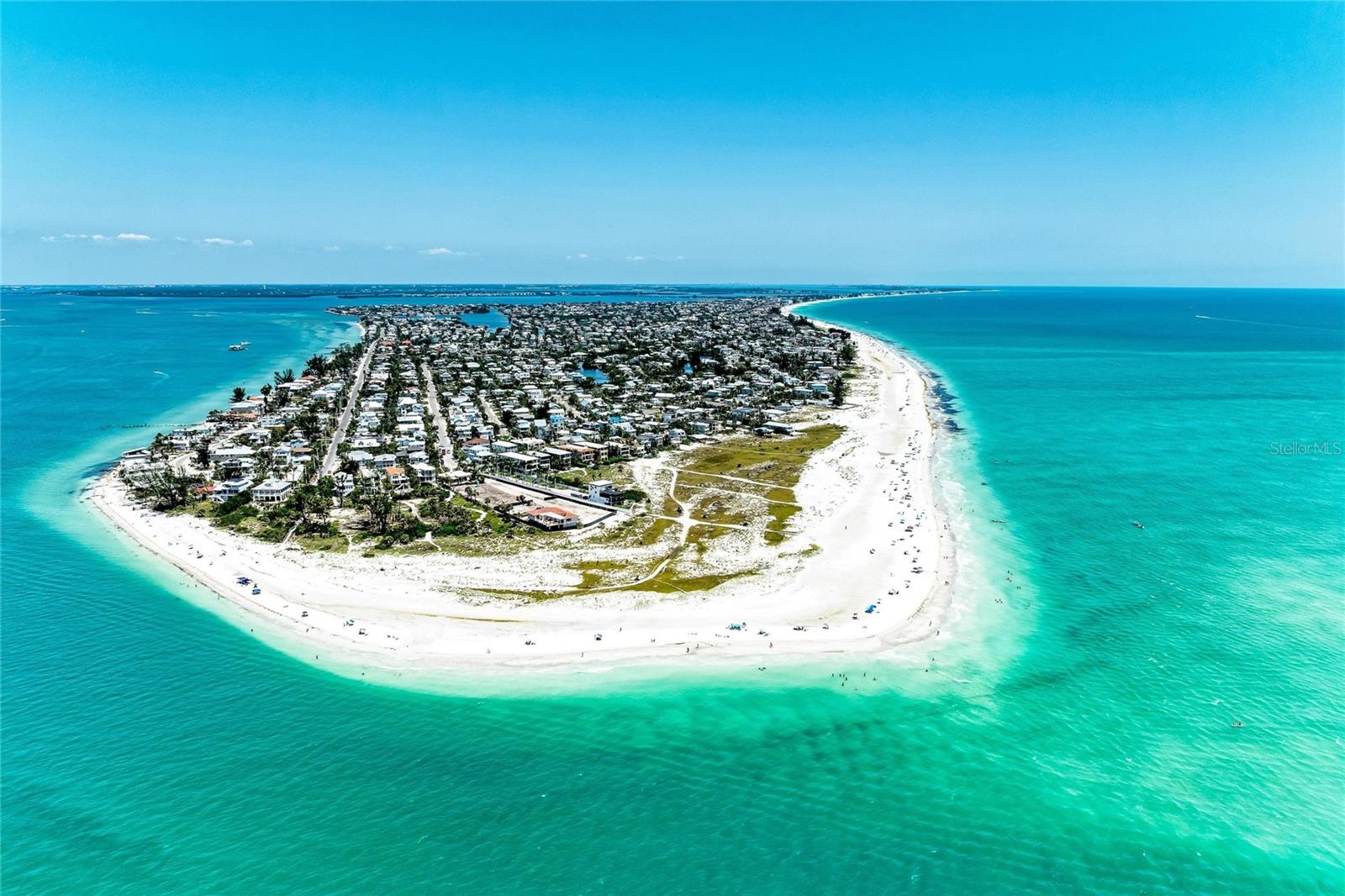 SOUTHWINDS AT FIVE LAKES CONDO - Residential