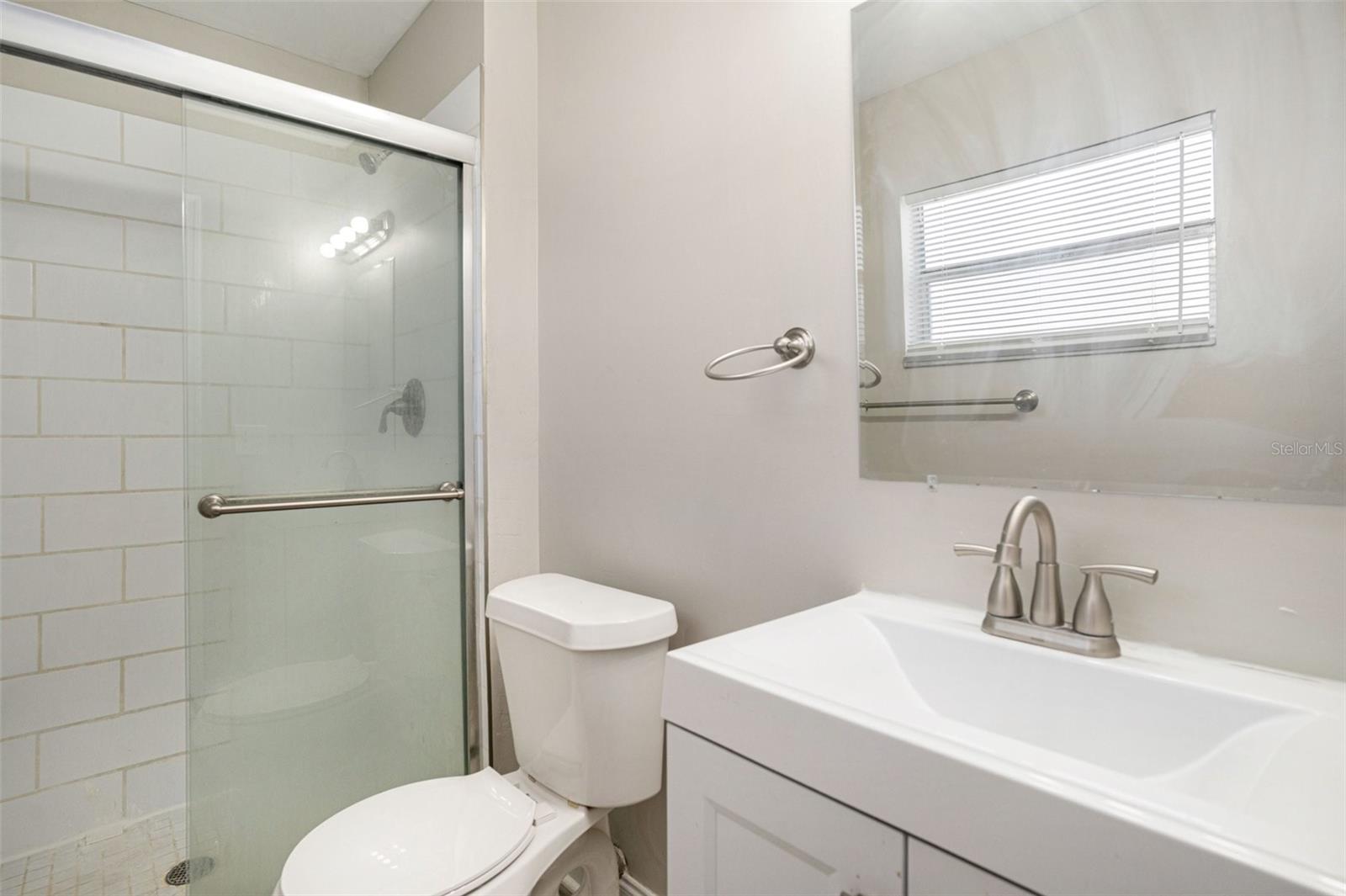 SOUTHWOOD HILLS UNIT 04 - Residential