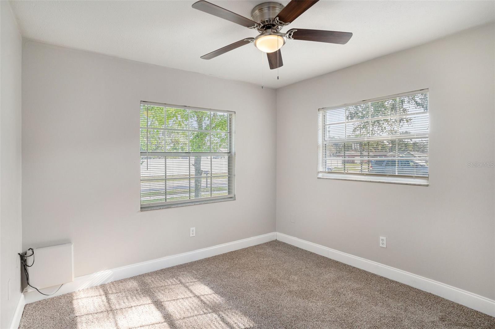 SOUTHWOOD HILLS UNIT 04 - Residential