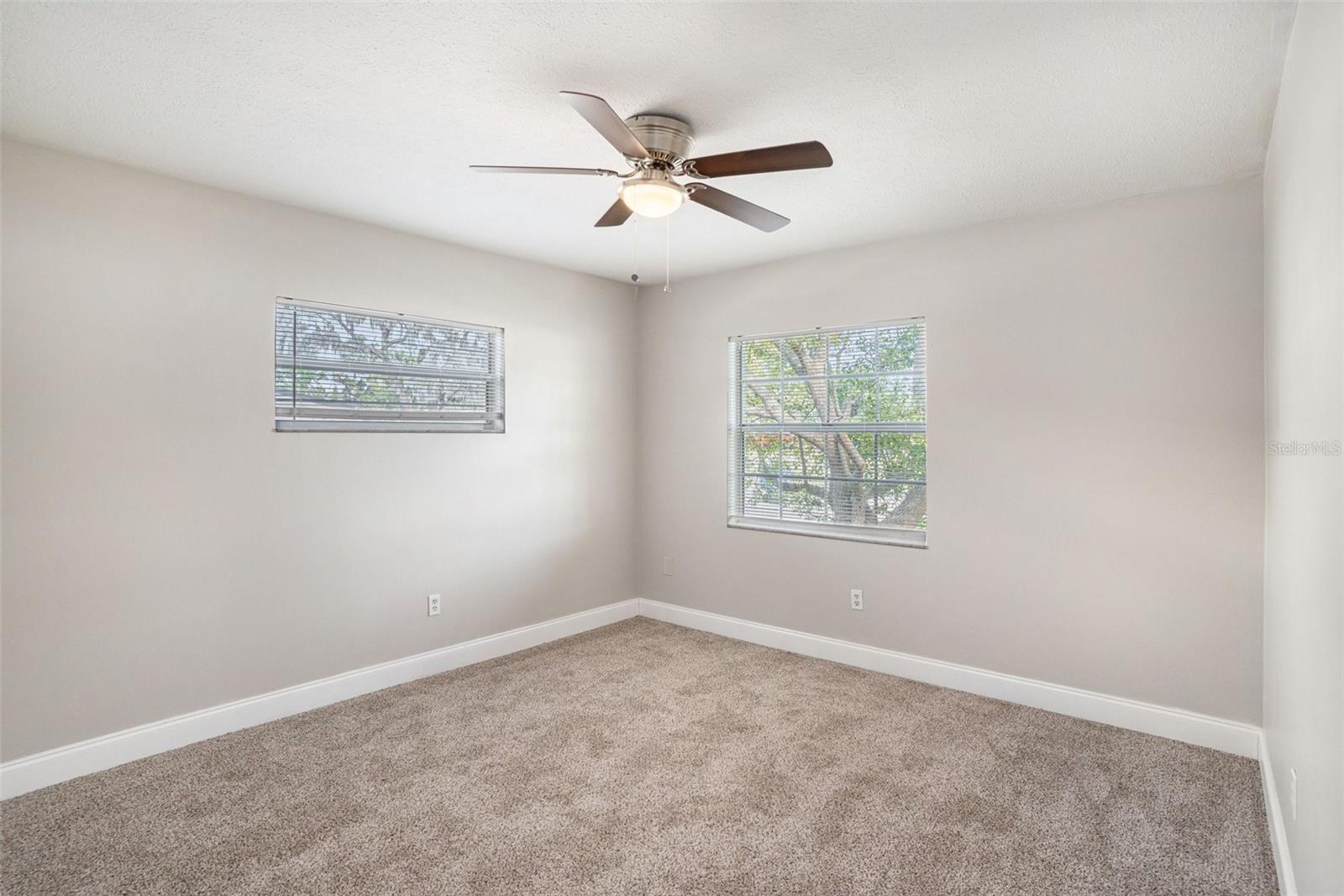 SOUTHWOOD HILLS UNIT 04 - Residential