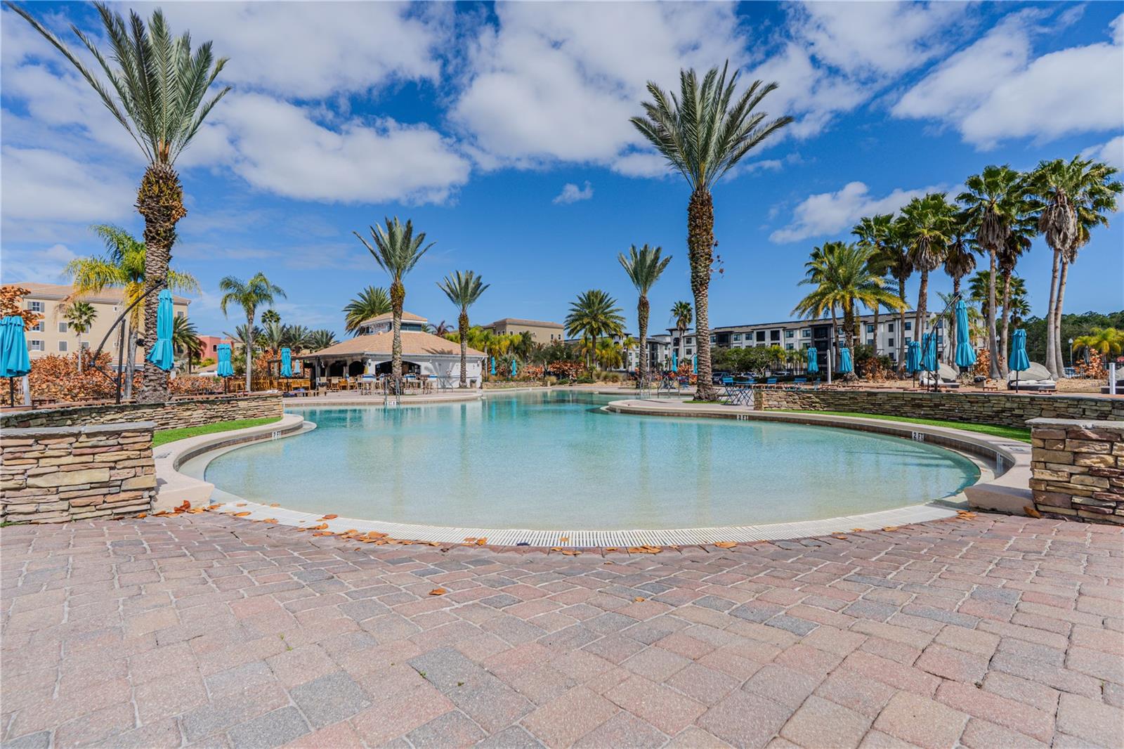 PALMS - PHASE 5 MB 62 PGS 73-77 - Residential