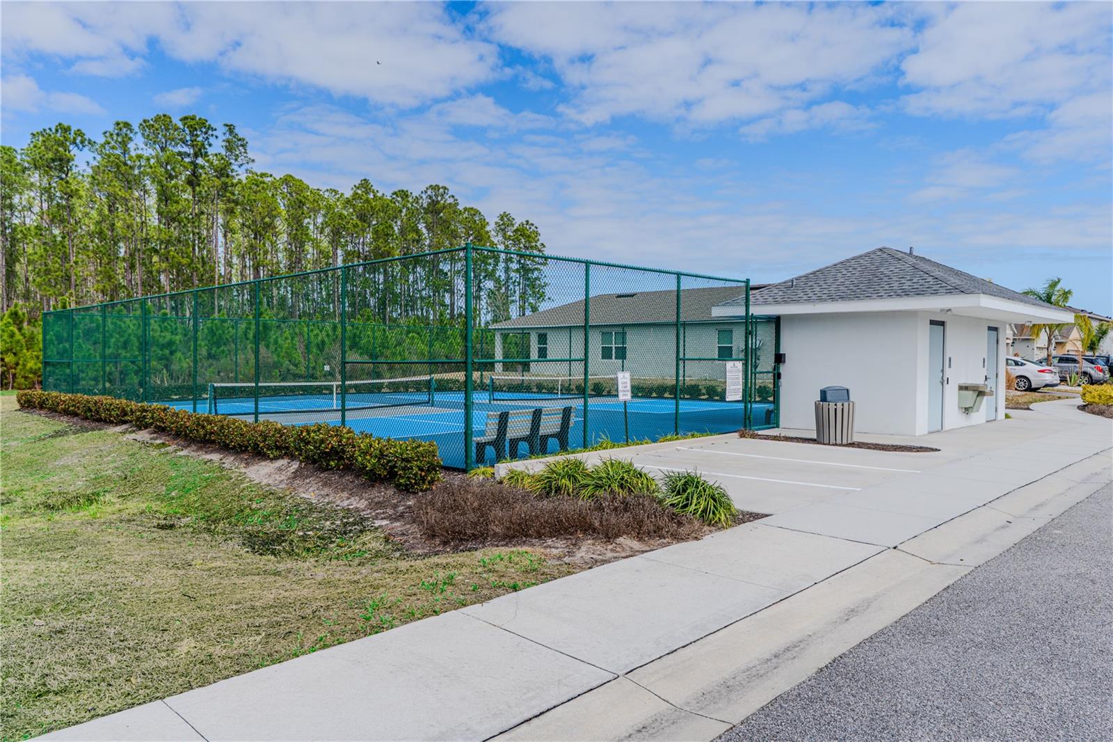 PALMS - PHASE 5 MB 62 PGS 73-77 - Residential