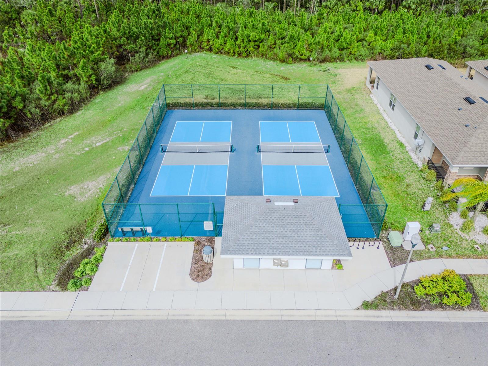 PALMS - PHASE 5 MB 62 PGS 73-77 - Residential