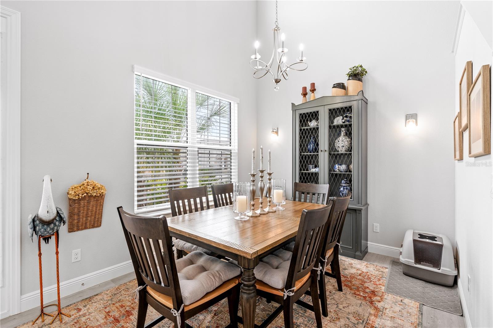 PALMS - PHASE 5 MB 62 PGS 73-77 - Residential