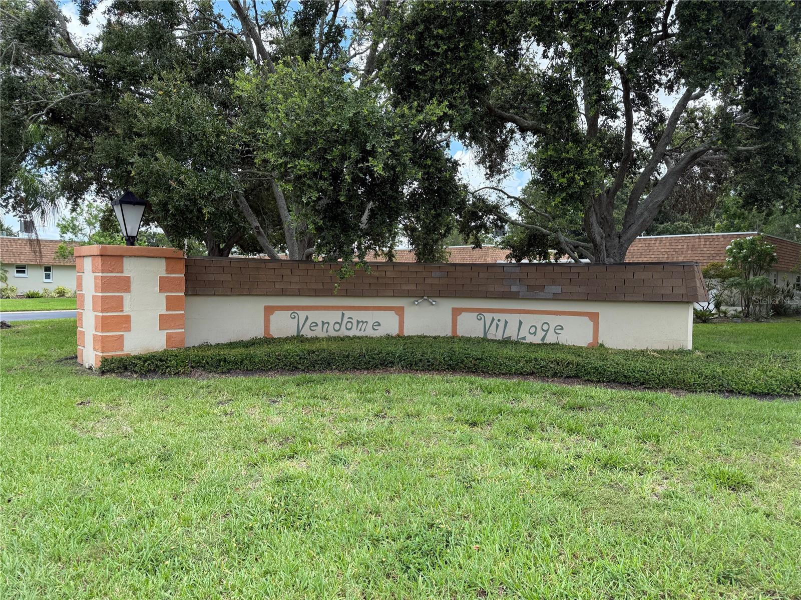 VENDOME VILLAGE - Residential