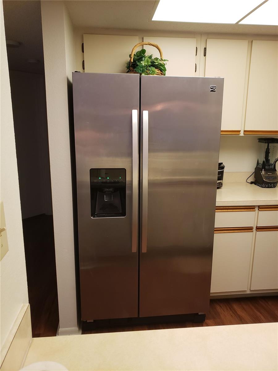 OAKS 03 - Residential Lease