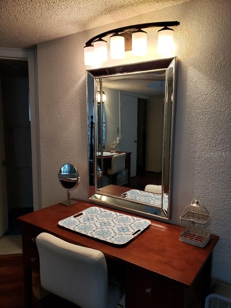 OAKS 03 - Residential Lease