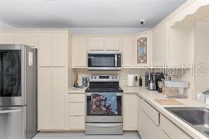 FORT KING FOREST - Residential