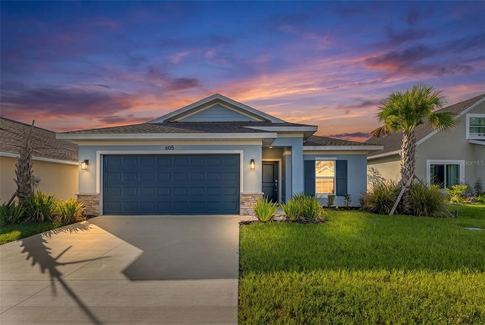 605 ROSE APPLE CIRCLE