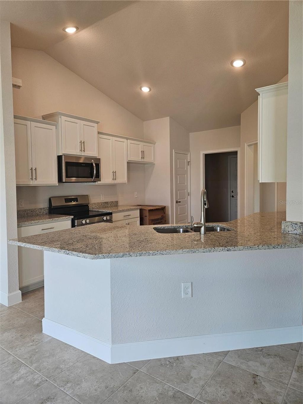 Venice Florida Homes for Sale 400k to 500k 68 Photo of 804 Polaris Road, Venice, FL 34293 (MLS # A4660235)