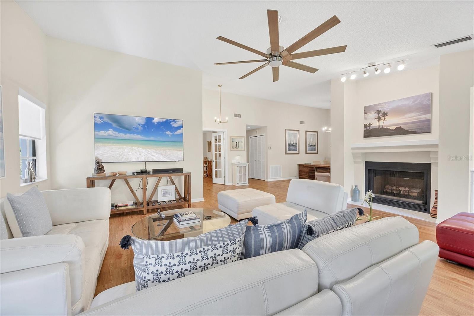 FAIRWAY WOODS - Residential