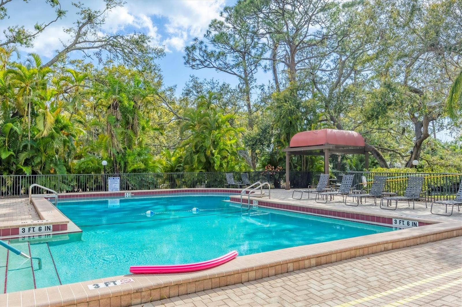 FAIRWAY WOODS - Residential