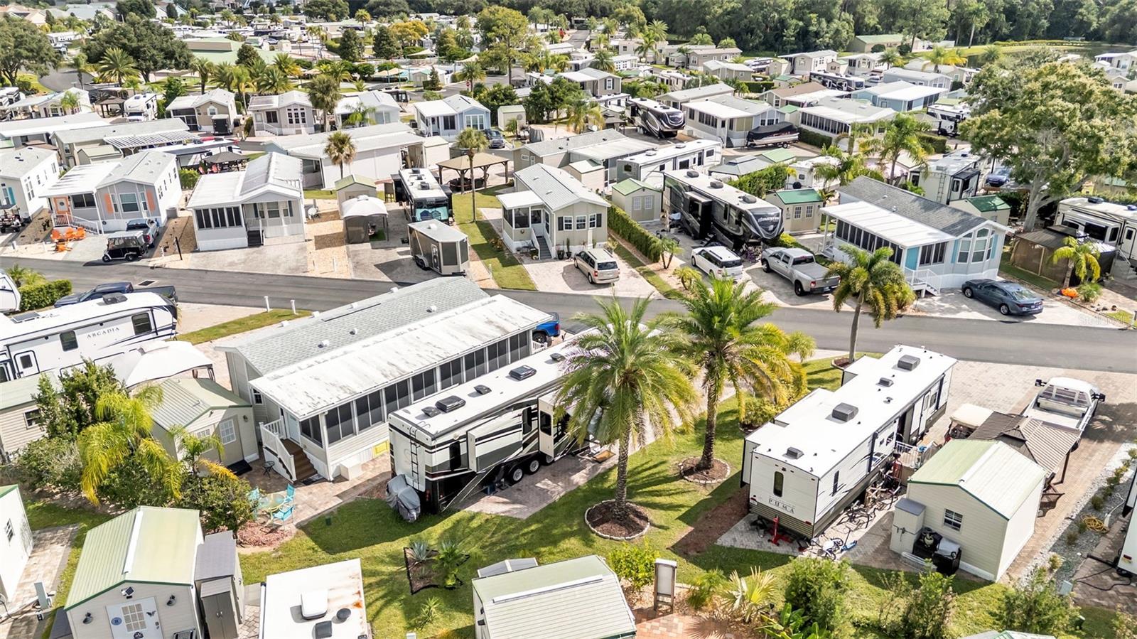 ELITE RESORTS AT CITRUS VALLEY CONDO UNIT 19 - Land