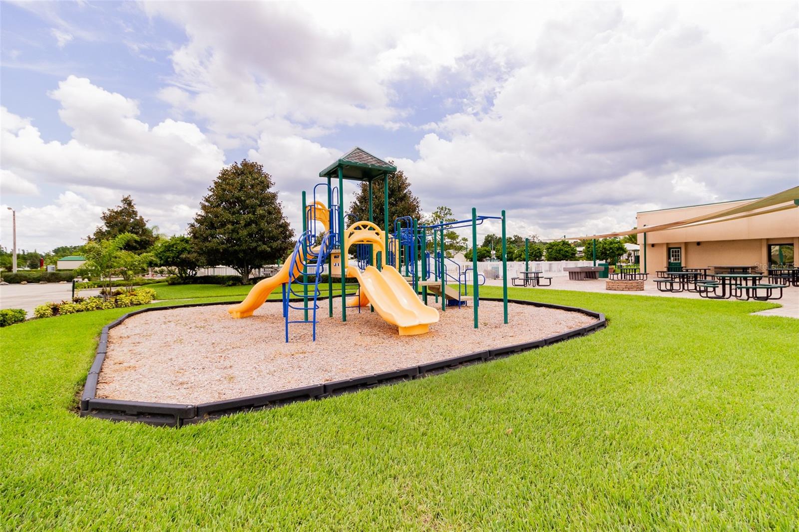 ELITE RESORTS AT CITRUS VALLEY CONDO UNIT 19 - Land