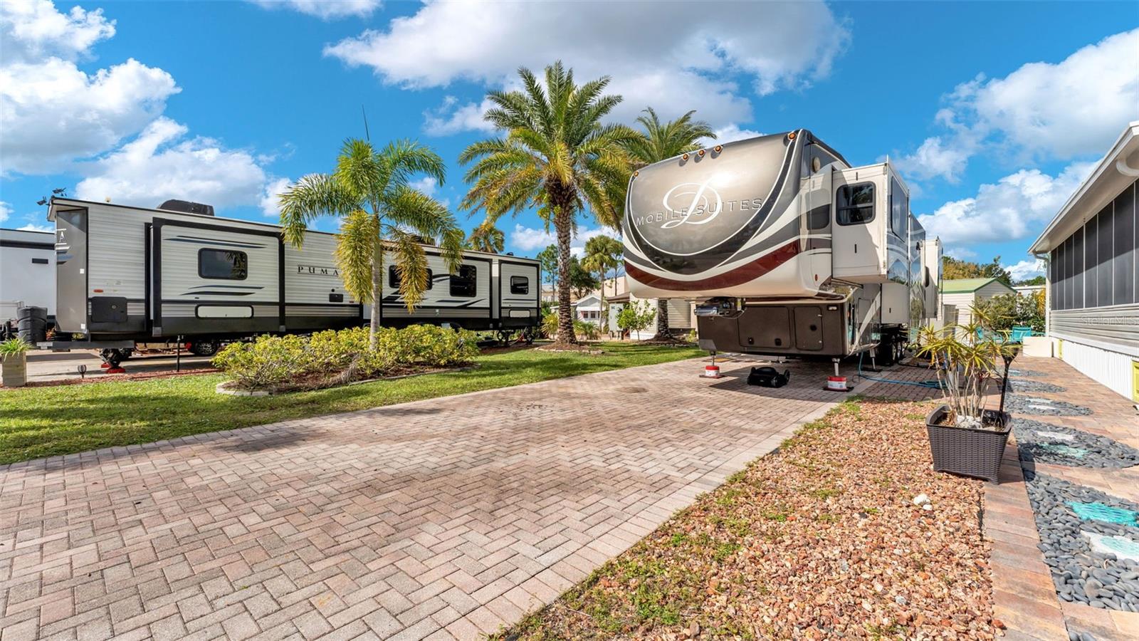 ELITE RESORTS AT CITRUS VALLEY CONDO UNIT 19 - Land