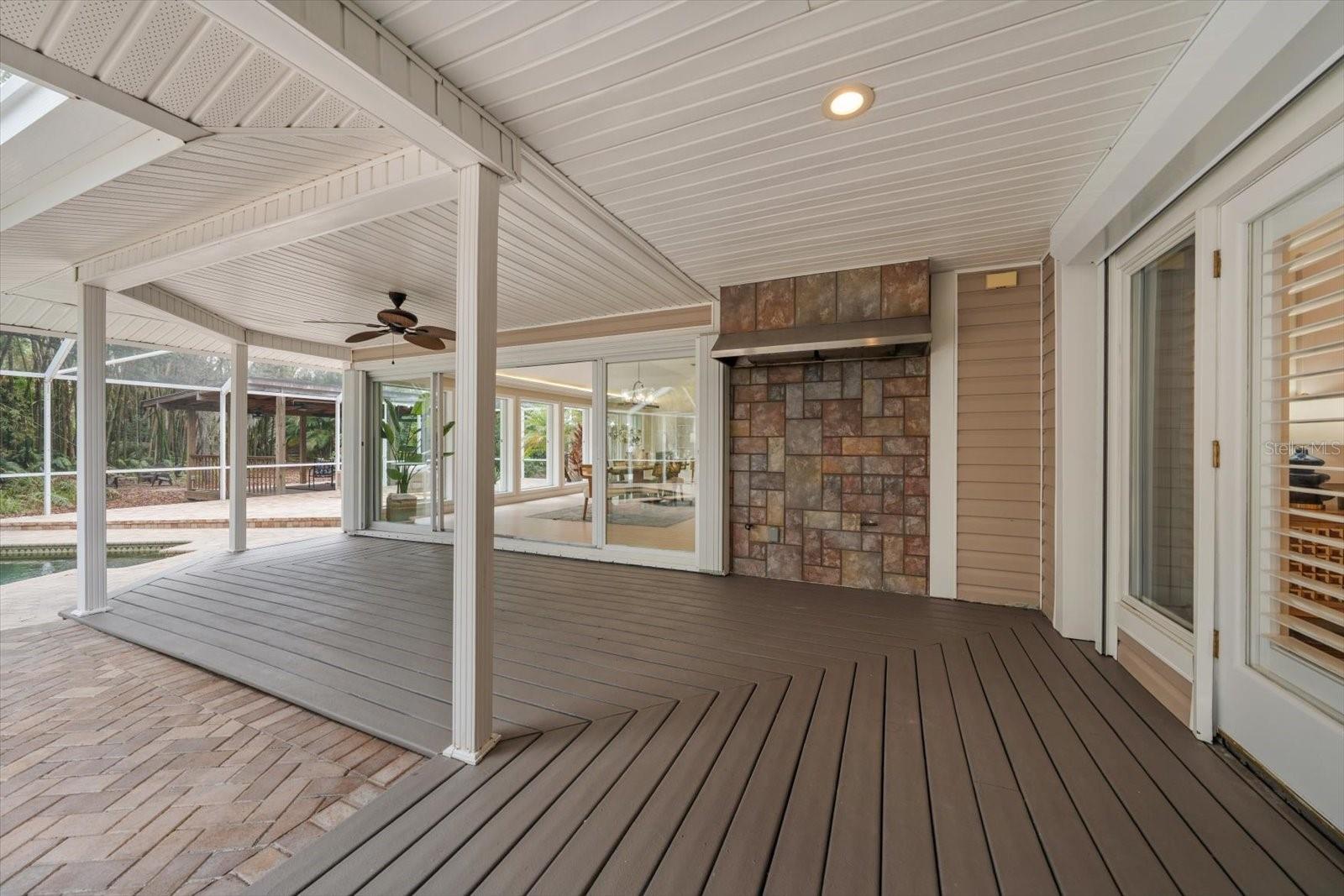 WEYBRIDGE WOODS-UNIT C - Residential