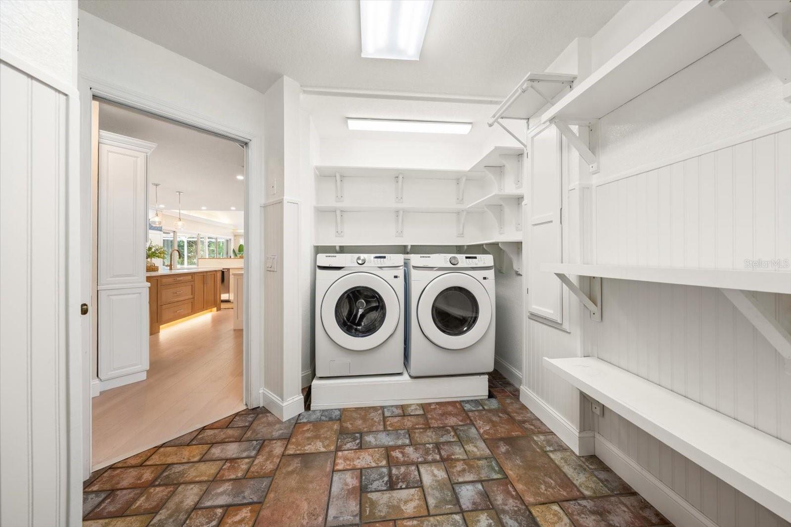 WEYBRIDGE WOODS-UNIT C - Residential