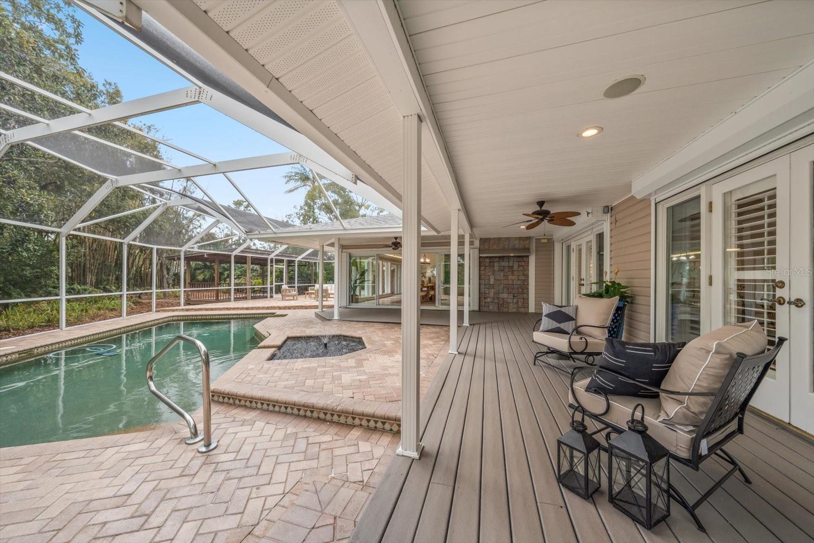 WEYBRIDGE WOODS-UNIT C - Residential