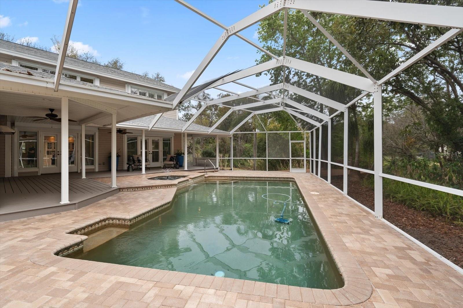 WEYBRIDGE WOODS-UNIT C - Residential