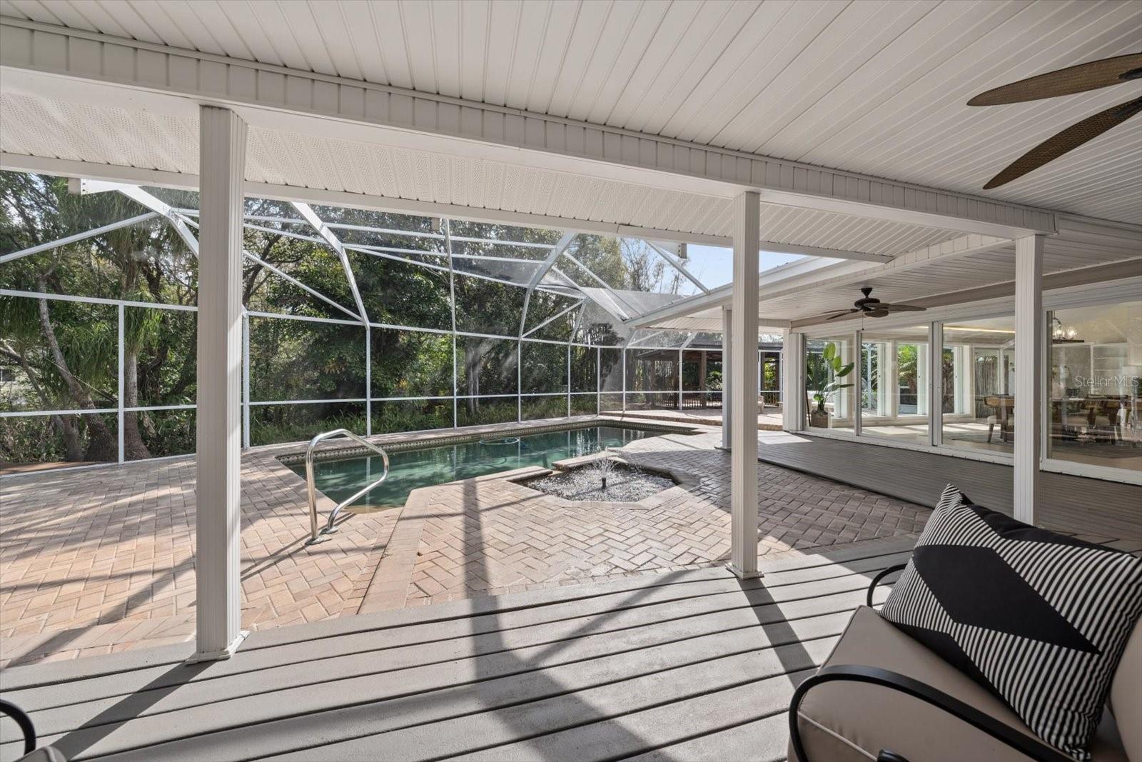 WEYBRIDGE WOODS-UNIT C - Residential