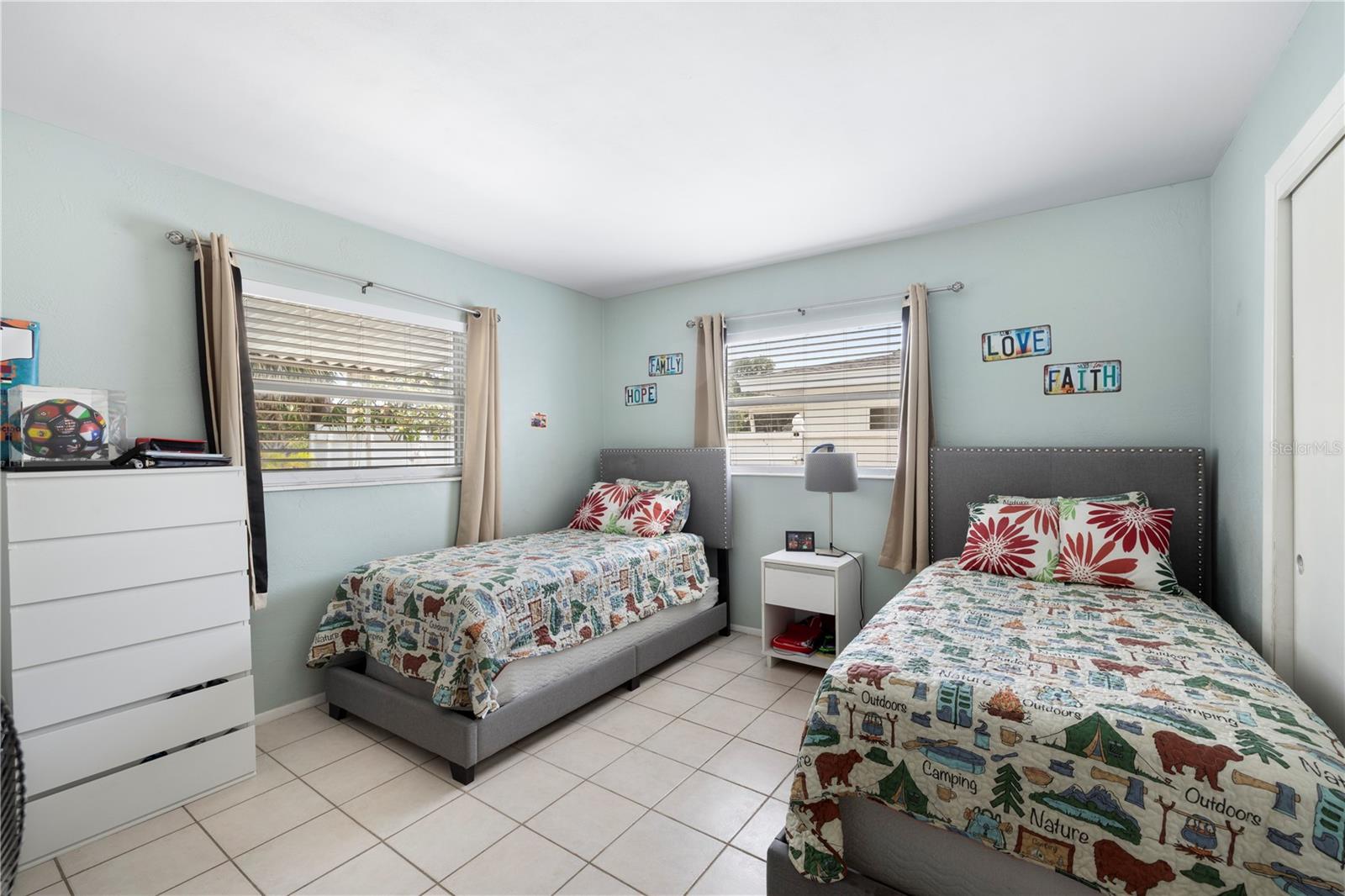 MEADOW LAWN PINELLAS ADD - Residential