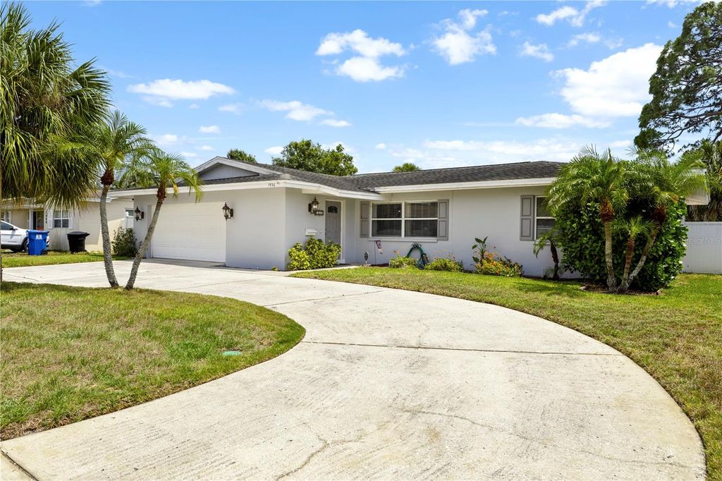 Photo of 1930 74th Avenue N, St Petersburg, FL 33702 (MLS # TB8508234)