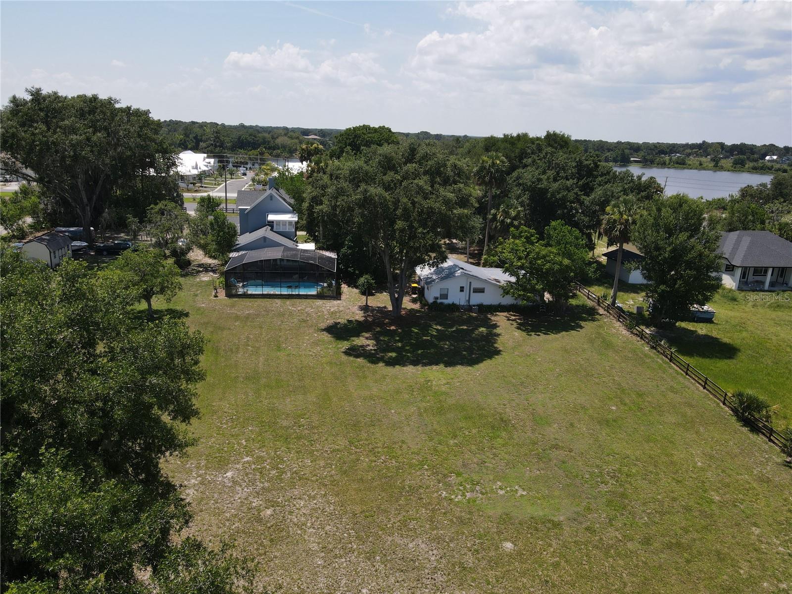 ACREAGE & UNREC - Residential