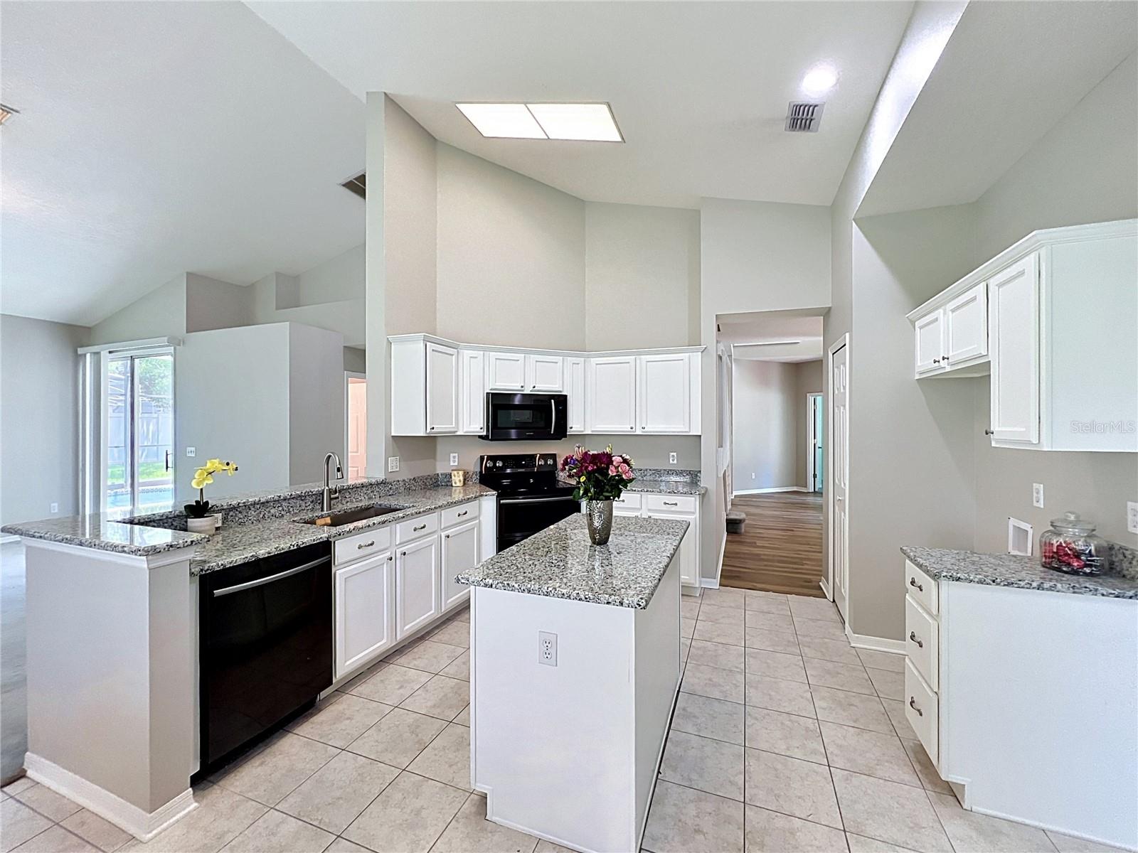 WESTHAMPTON OF CARILLON - Residential