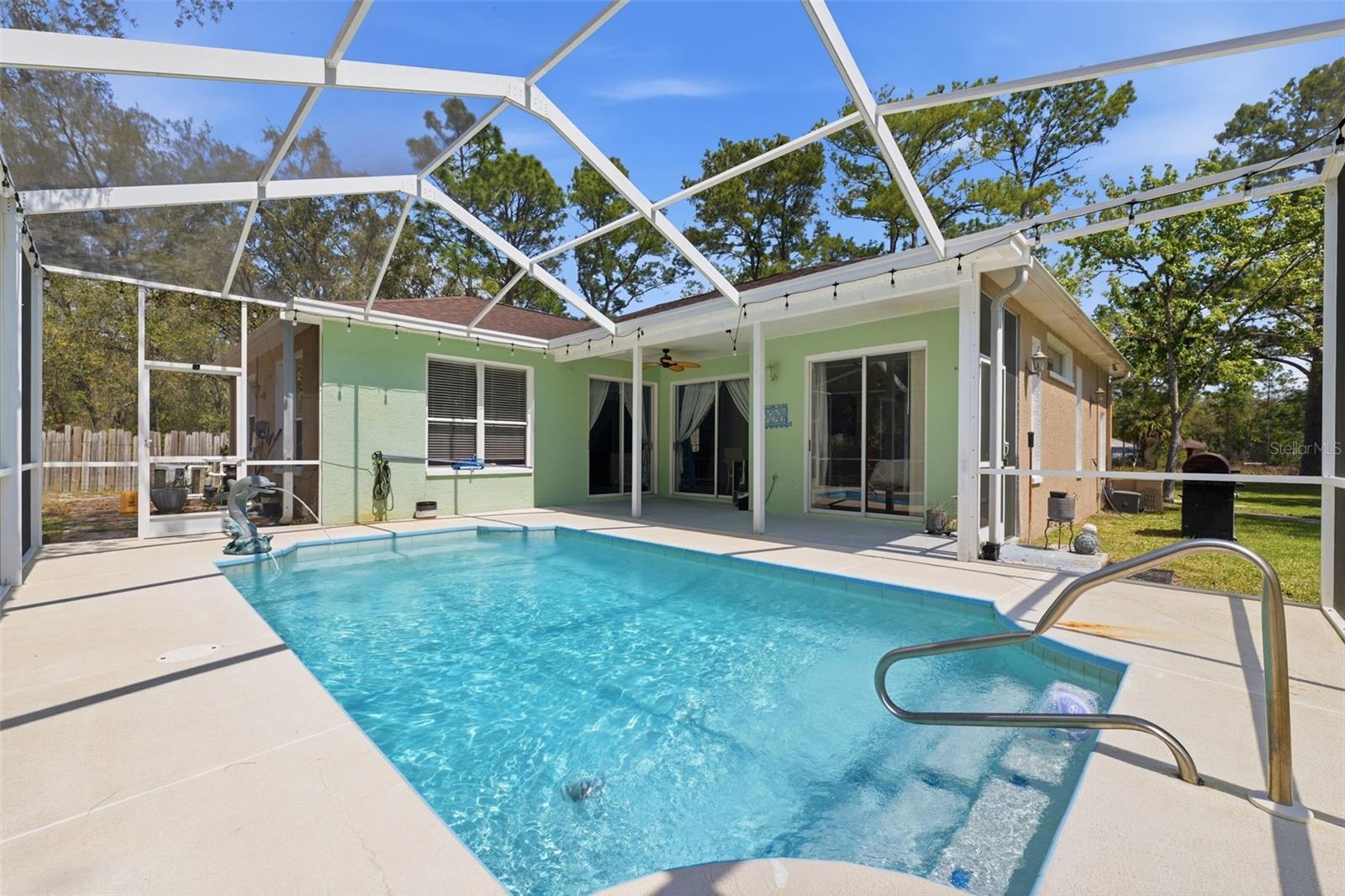 ROYAL HIGHLANDS - Residential