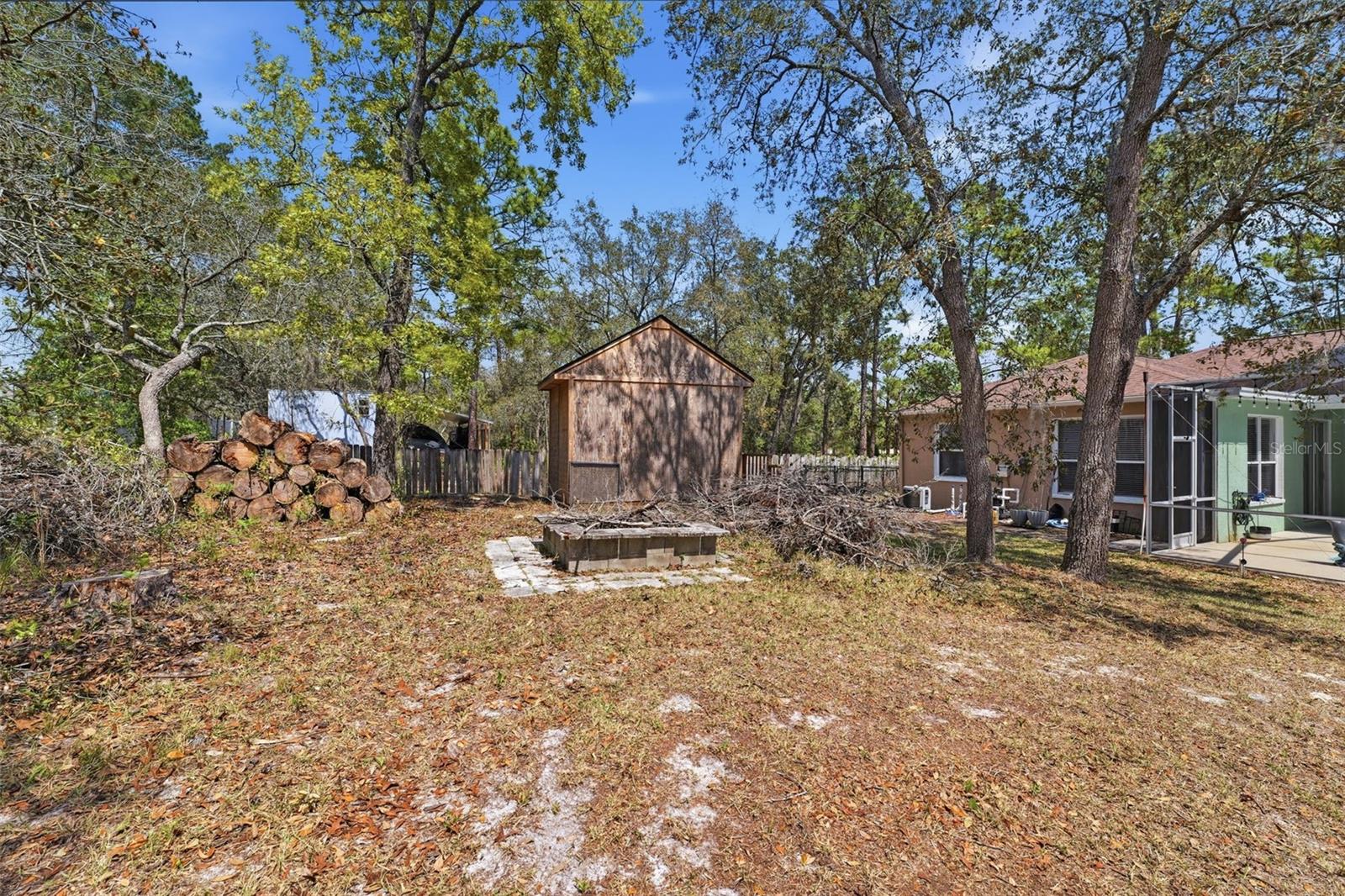 ROYAL HIGHLANDS - Residential