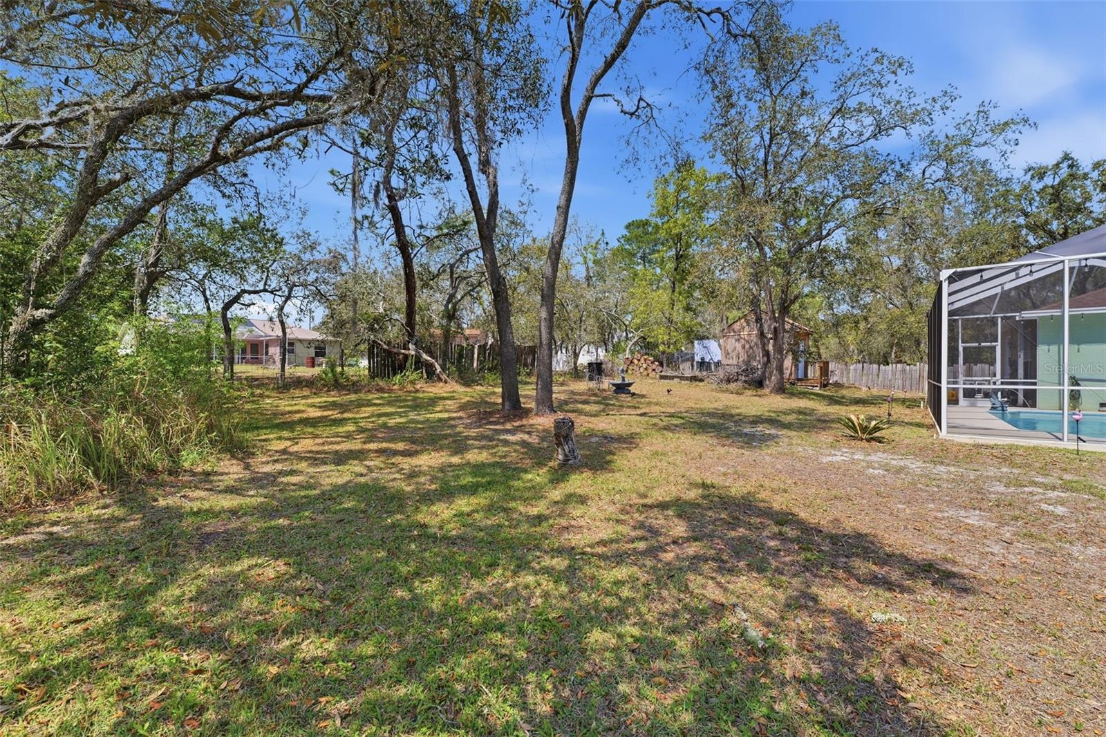 ROYAL HIGHLANDS - Residential