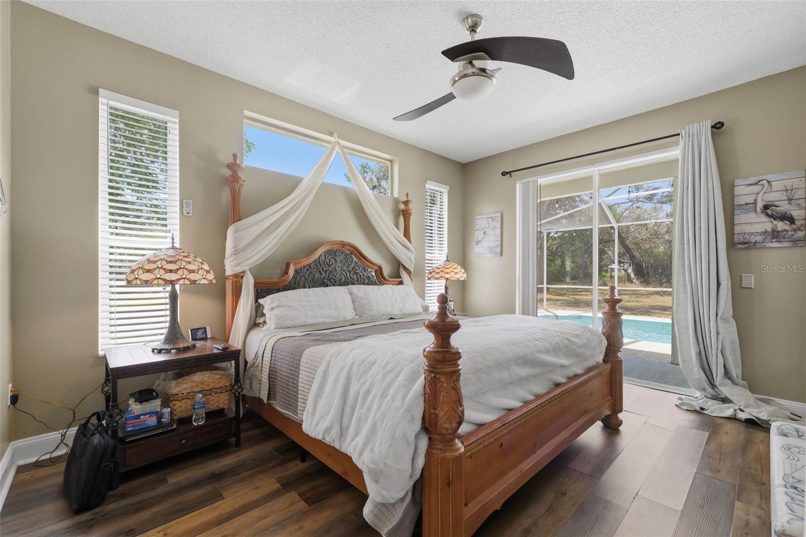 ROYAL HIGHLANDS - Residential