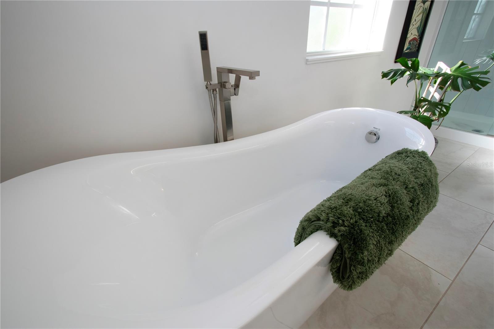 DEER CREEK - Residential