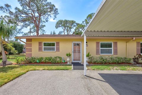 Photo of 4420 Tecumseh Trail #38, Sarasota, FL 34233 (MLS # A4646050)