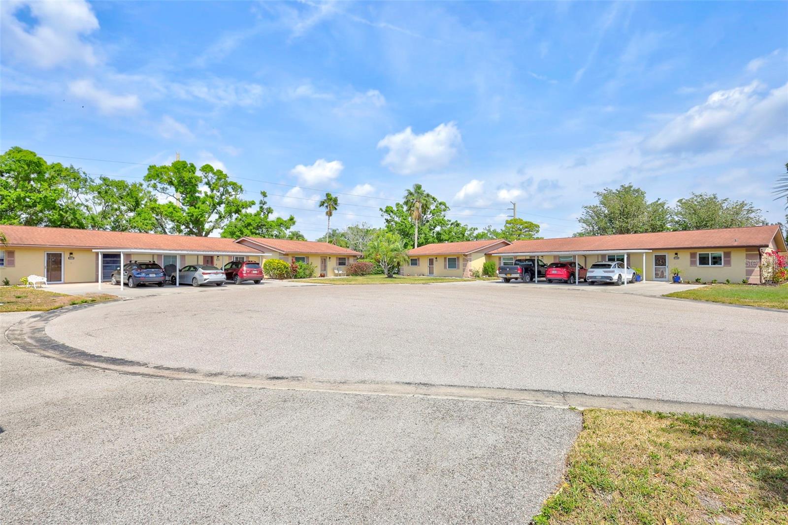 LAKE TIPPECANOE - Residential