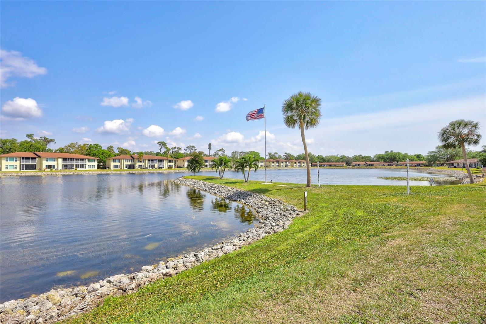 LAKE TIPPECANOE - Residential