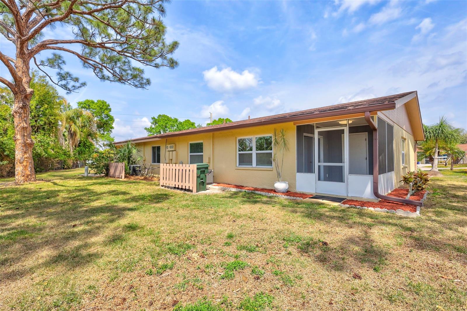 LAKE TIPPECANOE - Residential