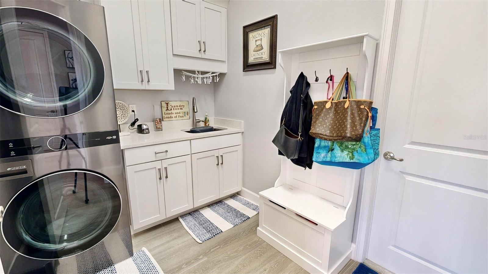 MIRABAY PRCL 8 - Residential