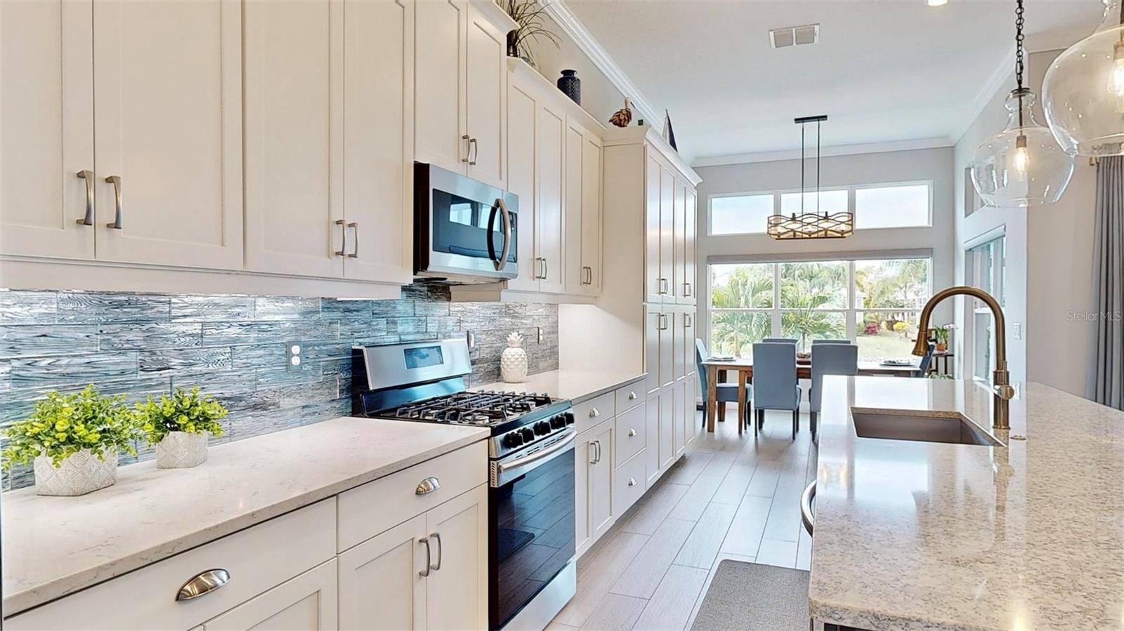 MIRABAY PRCL 8 - Residential